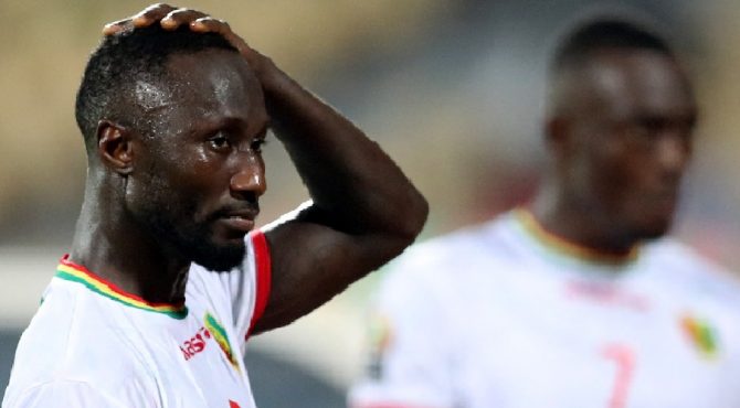 CAN 2021: la Guinée qualifiée en 1/8ème de finale, mais perd Naby Kéita