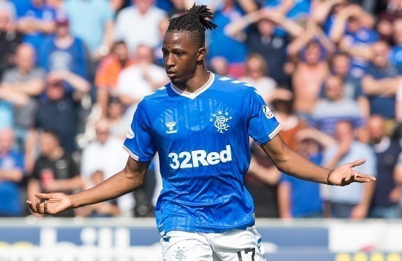 Joe Aribo et Calvin Bassey, deux Rangers qui se sentent pousser des ailes