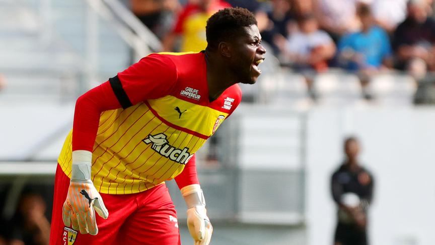 Lens : Brice Samba à la conquête de la Ligue 1