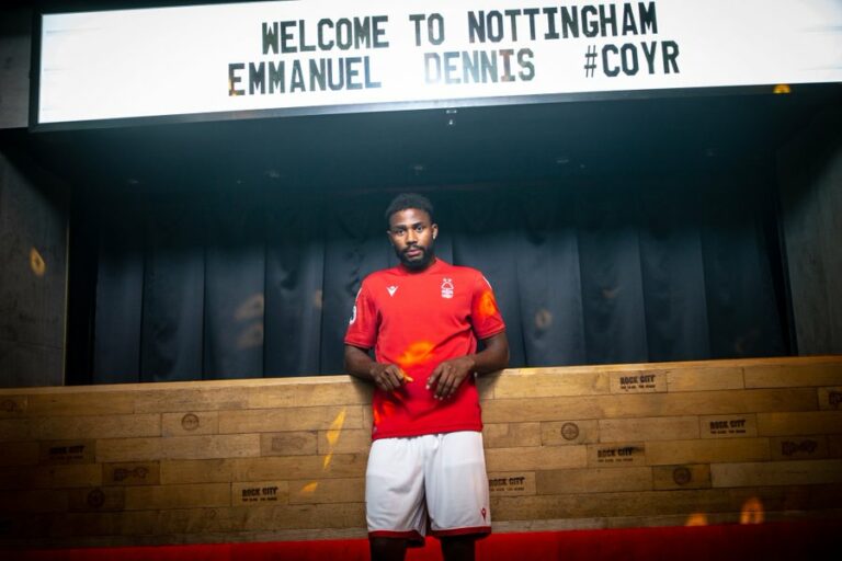 Emmanuel Dennis à Nottingham c'est fait