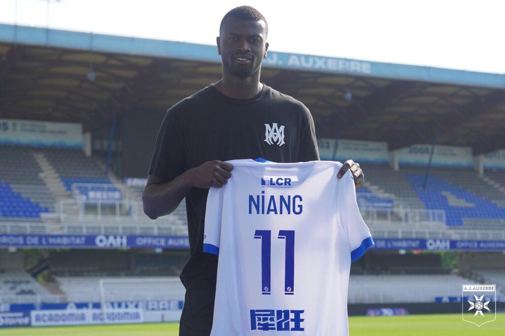 Mbaye Niang Auxerre son 10e club en 10 ans