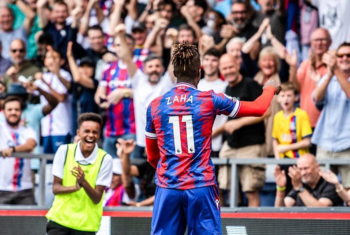 Wilfried Zaha marque encore avec Palace