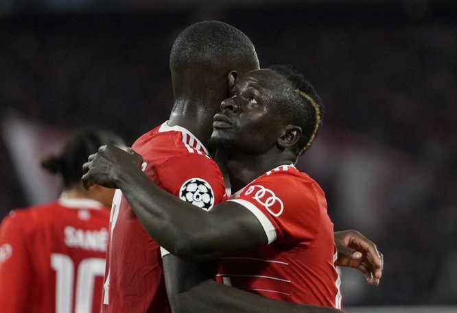 Sadio Mané et Dayo Upamecano