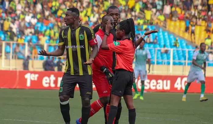 Carinne Ayom lors d'un derby de Kinshasa