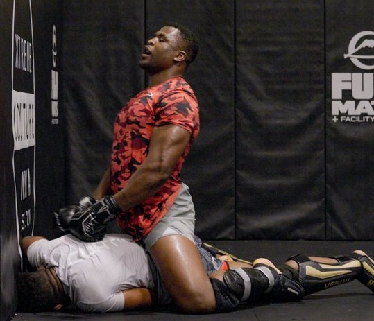 UFC : la photo gênante de Francis Ngannou