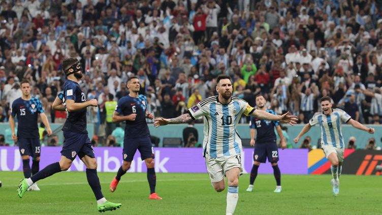 Mondial 2022 : intenable, le duo Messi-Alvarez envoie l’Argentine en finale