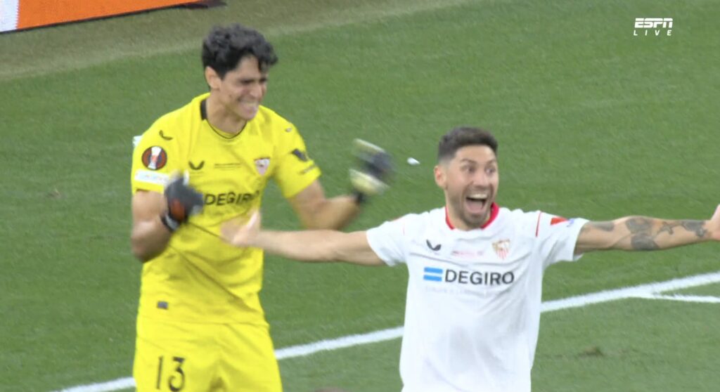 Yassine Bounou héros de la finale