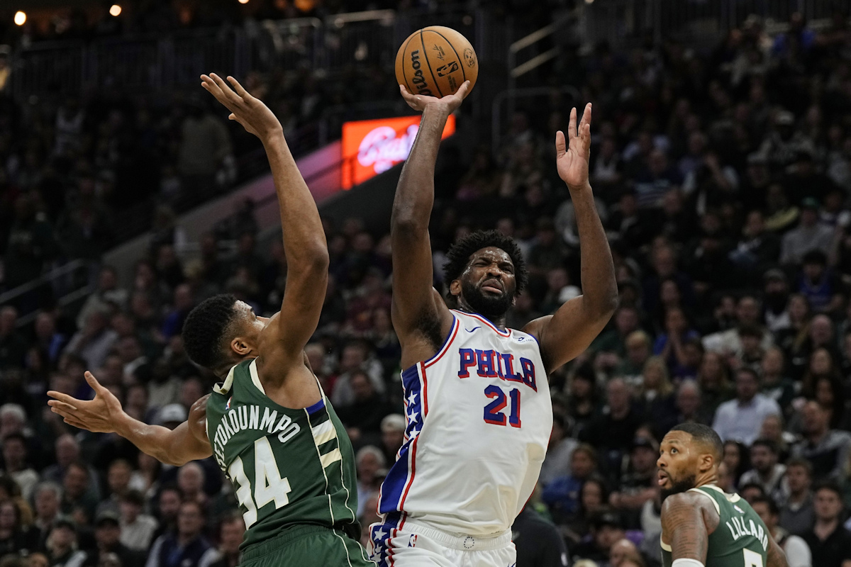 Joel Embiid face à Giannis Antetokounmpo NBA