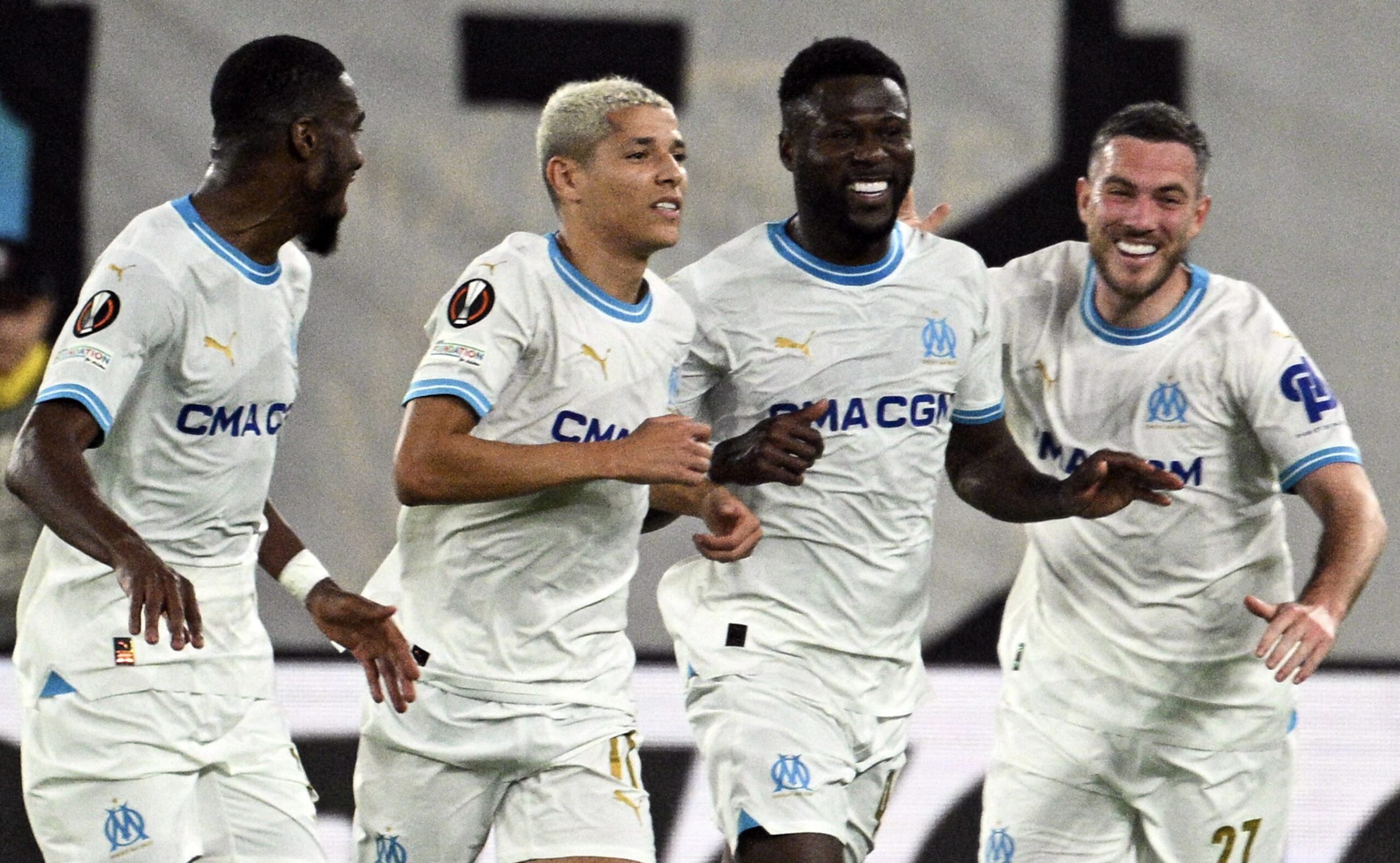 Ligue europa : l’OM s’impose, Mbemba et Sarr buteurs