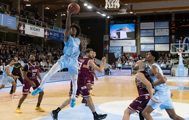 Pro B : l’Ivoirien Assemian Moularé explose les stats