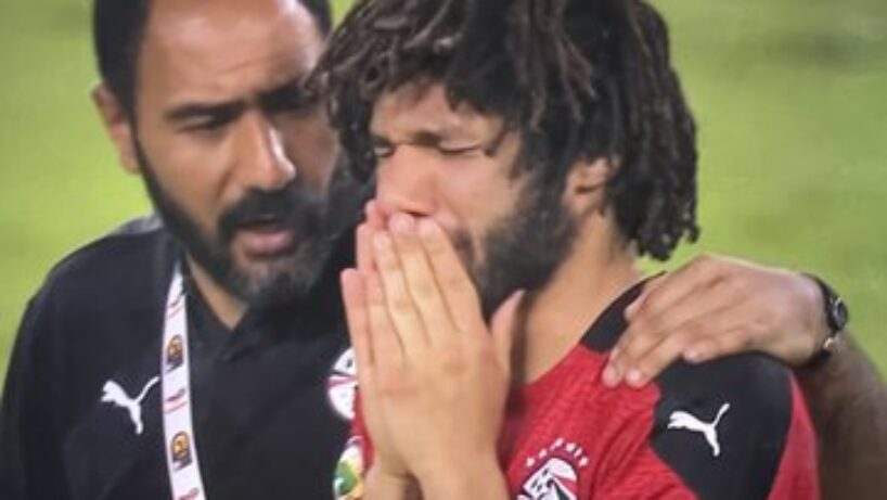 Elneny en larmes après la défaite de l'Egypte face au Sénégal en finale