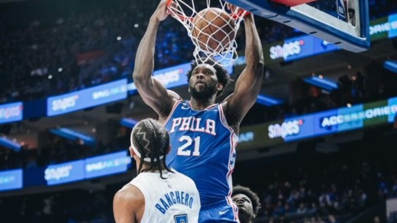 Joel Embiid a signé 30 points face à Orlando