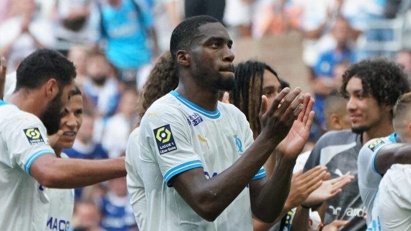 Geoffrey Kondogbia (Olympique de Marseille) || 274306_0103  championnat francais CHAMPIONNAT FFF foot football FOOTBALL FRANCE ligue 1 Ligue 1 Uber Eats ligue1 olympique de marseille OM reims sport sports Stade de Reims stade velodrome