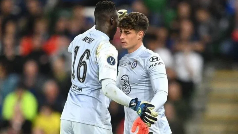 Edouard Mendy cédant sa place à Kepa