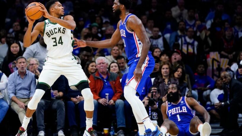 Play-offs NBA Giannis et Joel Embiid